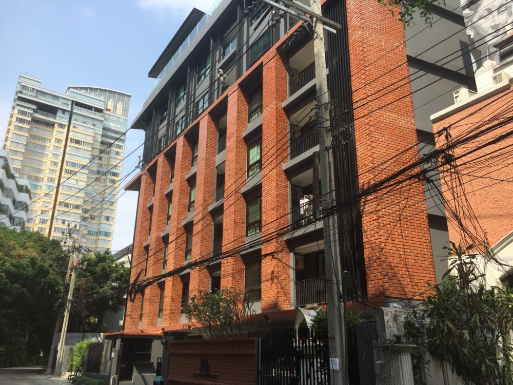 KASTURI RESIDENCE外観