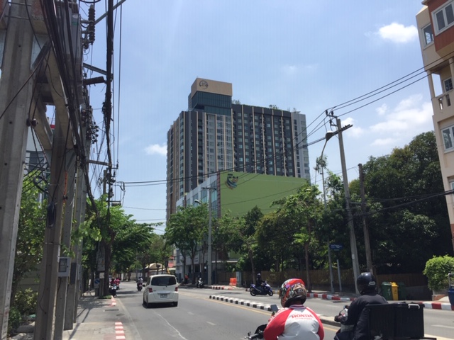 Life Sukhumvit62